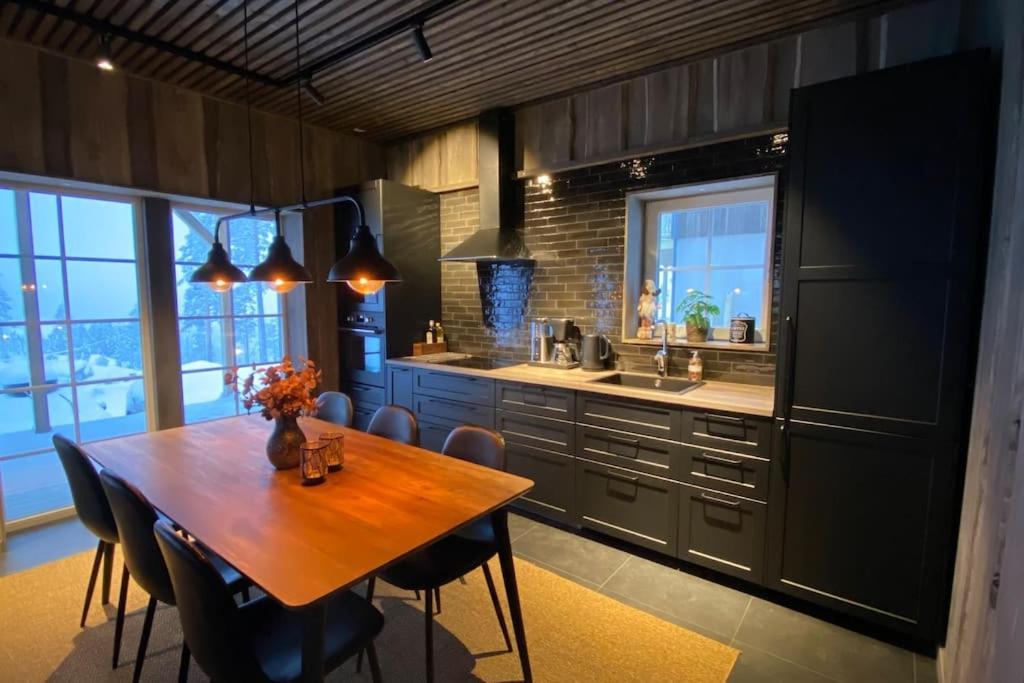 Modern Stuga Med Ski Lodge Kaensla Єрвсе Екстер'єр фото