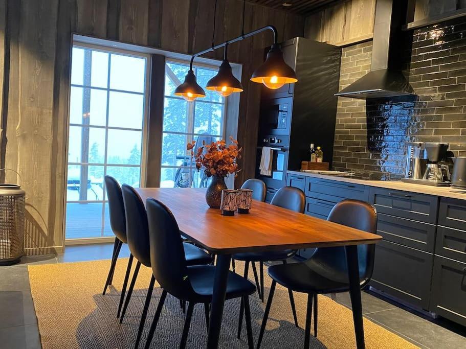 Modern Stuga Med Ski Lodge Kaensla Єрвсе Екстер'єр фото